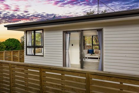 Photo of property in 38 Meilland Place, Glen Eden, Auckland, 0602