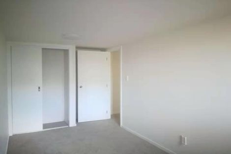 Photo of property in 40 Chequers Avenue, Glenfield, Auckland, 0629