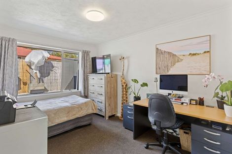 Photo of property in 15a Vining Crescent, Stoke, Nelson, 7011