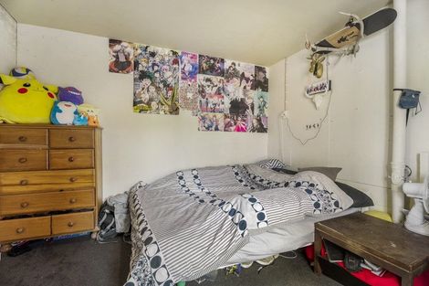 Photo of property in 2/19 Simon Ellice Drive, Bayview, Auckland, 0629