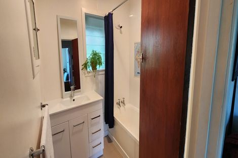 Photo of property in 11 Boyd Avenue, Mangere Bridge, Auckland, 2022