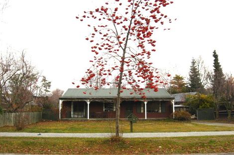 Photo of property in 40 Adamson Drive, Arrowtown, 9302