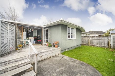 Photo of property in 651 Featherston Street, Roslyn, Palmerston North, 4414