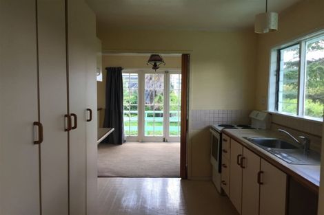 Photo of property in 23 Titirangi Road, New Lynn, Auckland, 0600