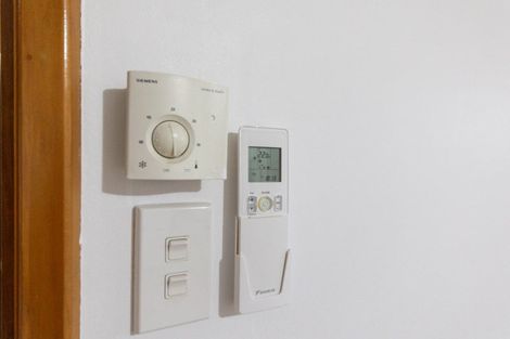 Photo of property in 7 Nairn Crescent, Awapuni, Palmerston North, 4412