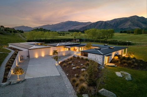 Photo of property in 214 Mcdonnell Road, Arrowtown, Queenstown, 9371