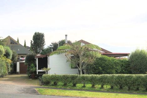 Photo of property in 25 Madill Road, St Andrews, Hamilton, 3200
