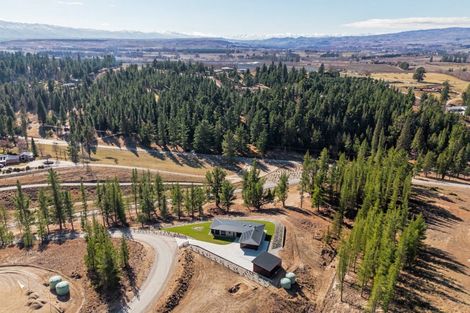 Photo of property in 133a Letts Gully Road, Letts Gully, Alexandra, 9393