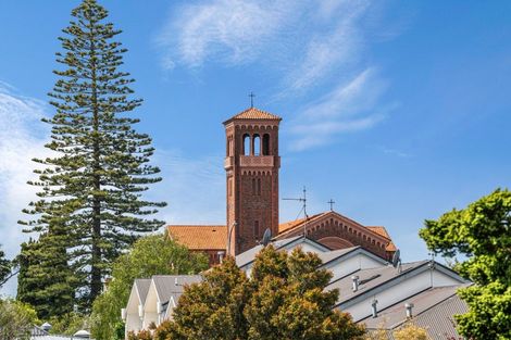 Photo of property in 1/5 Macmurray Road, Remuera, Auckland, 1050