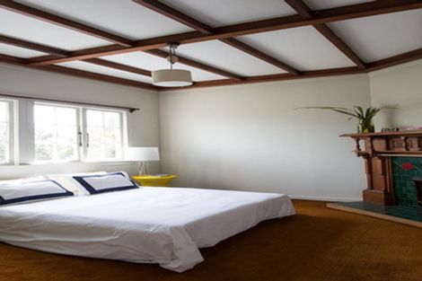 Photo of property in 333 Muritai Road, Eastbourne, Lower Hutt, 5013