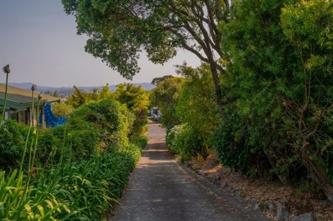 Photo of property in 4 Puriri Place, Whitianga, 3510