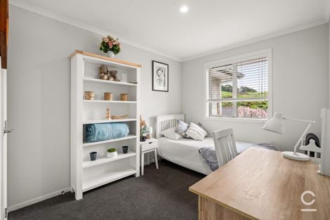 Photo of property in 26 Bob Carter Place, Welcome Bay, Tauranga, 3175