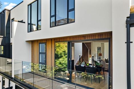 Photo of property in 2/11 Carlton Mill Road, Merivale, Christchurch, 8014