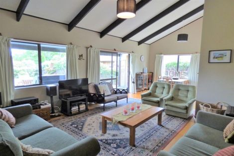 Photo of property in 32 Charles Crescent, Rainbow Point, Taupo, 3330