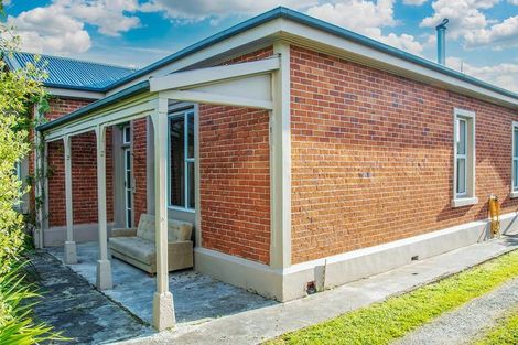 Photo of property in 21 Peel Street, Lawrence, 9532