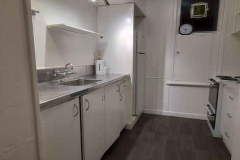 Photo of property in 305 Queens Drive, Windsor, Invercargill, 9810