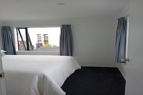Photo of property in 18 Frank Gill Road, Hobsonville, Auckland, 0616
