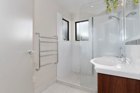 Photo of property in 64b Kings Avenue, Matua, Tauranga, 3110