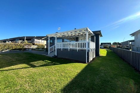 Photo of property in 31 Coppelia Avenue, Omokoroa, 3114