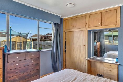 Photo of property in 19 Railway Esplanade, East Gore, Gore, 9710