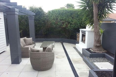 Photo of property in 42 Tarnica Road, Northpark, Auckland, 2013