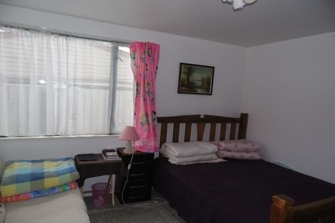 Photo of property in 2/17 Jocelyn Street, Casebrook, Christchurch, 8051