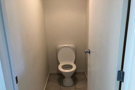 Photo of property in 7/3 Orwell Road, Greenhithe, Auckland, 0632