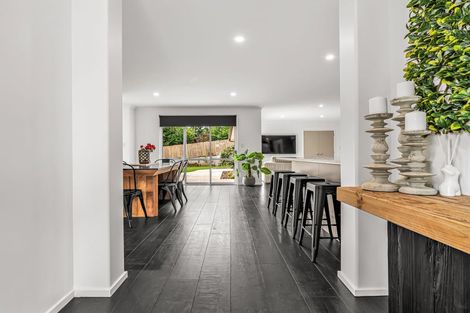 Photo of property in 73 Rexford Heights, Pyes Pa, Tauranga, 3112