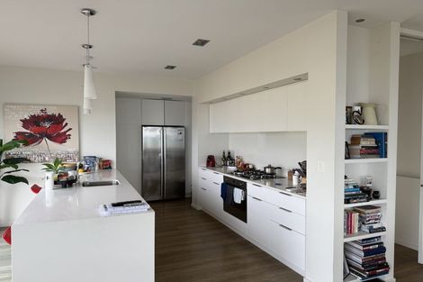 Photo of property in 114 Mccormacks Bay Road, Mount Pleasant, Christchurch, 8081