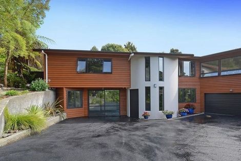 Photo of property in 68a Chatsworth Road, Silverstream, Upper Hutt, 5019