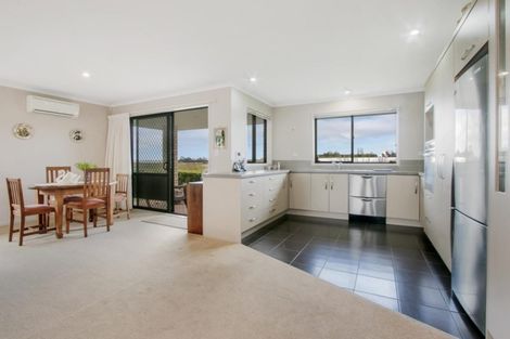 Photo of property in 43 Malta Crescent, Katikati, 3129