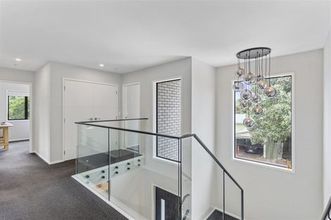 Photo of property in 63a Hellyers Street, Birkdale, Auckland, 0626