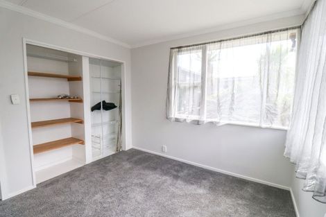 Photo of property in 143 Ruamahanga Crescent, Terrace End, Palmerston North, 4410