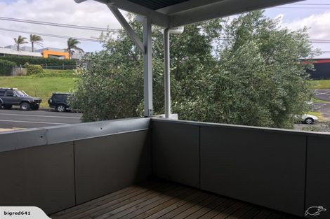 Photo of property in 65a View Road, Henderson, Auckland, 0612