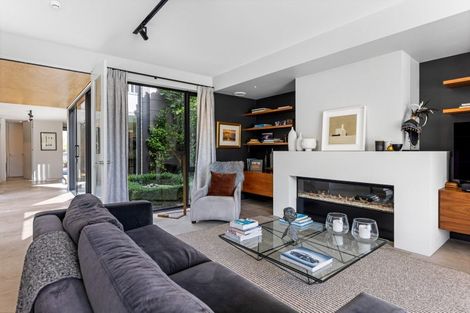 Photo of property in 1/141 Peterborough Street, Christchurch Central, Christchurch, 8013