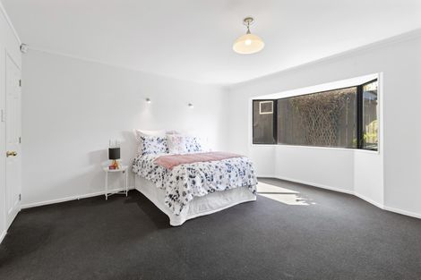 Photo of property in 1/16 Dalmahoy Place, Wattle Downs, Auckland, 2103