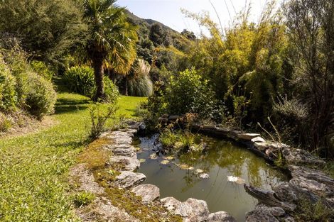 Photo of property in 577 Queen Charlotte Drive, Havelock, Picton, 7281