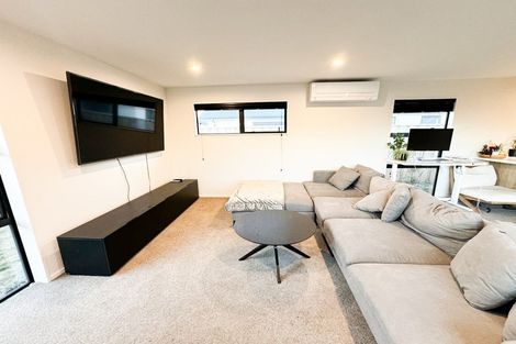 Photo of property in 10 Alex Place, Rolleston, 7614