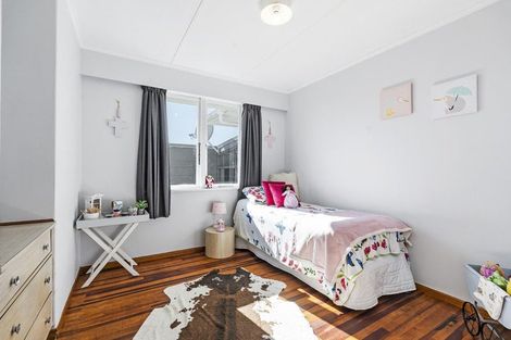 Photo of property in 14 Raleigh Street, Vogeltown, New Plymouth, 4310
