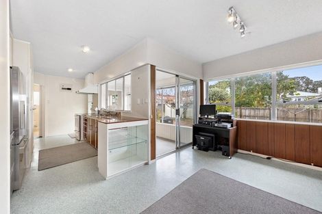 Photo of property in 452 Point Chevalier Road, Point Chevalier, Auckland, 1022
