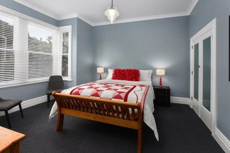 Photo of property in 188 Kaikorai Valley Road, Bradford, Dunedin, 9011