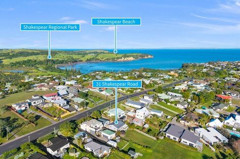 Photo of property in 31 Shakespear Road, Army Bay, Whangaparaoa, 0930