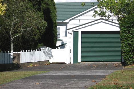Photo of property in 34 Seabrook Avenue, New Lynn, Auckland, 0600