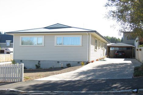 Photo of property in 25 Mitchell Street, Abbotsford, Dunedin, 9018