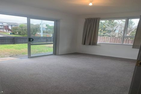Photo of property in 156 Lynn Road, Bayview, Auckland, 0629