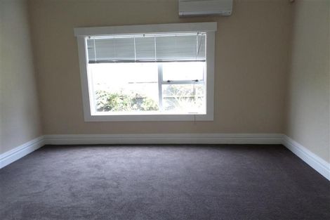 Photo of property in 73 Osborne Street, Waltham, Christchurch, 8011