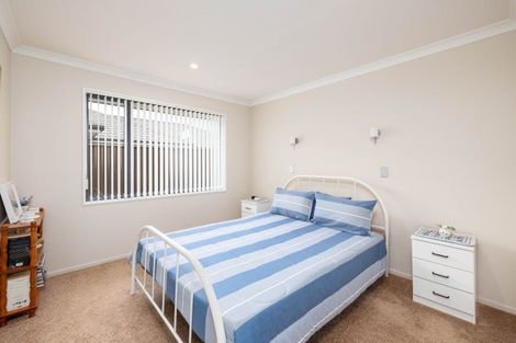 Photo of property in 53 Tutaipatu Avenue, Pegasus, 7612