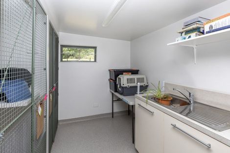 Photo of property in 69 Avoca Valley Road, Heathcote Valley, Christchurch, 8022