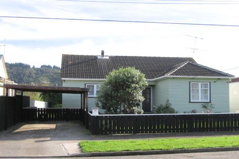 Photo of property in 12 Bryant Grove, Taita, Lower Hutt, 5011