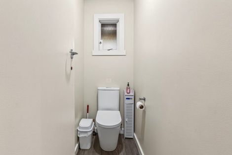 Photo of property in 43 Daniels Road, Redwood, Christchurch, 8051